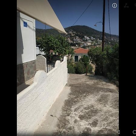Elthimias2 Lejlighed Poros Town Eksteriør billede